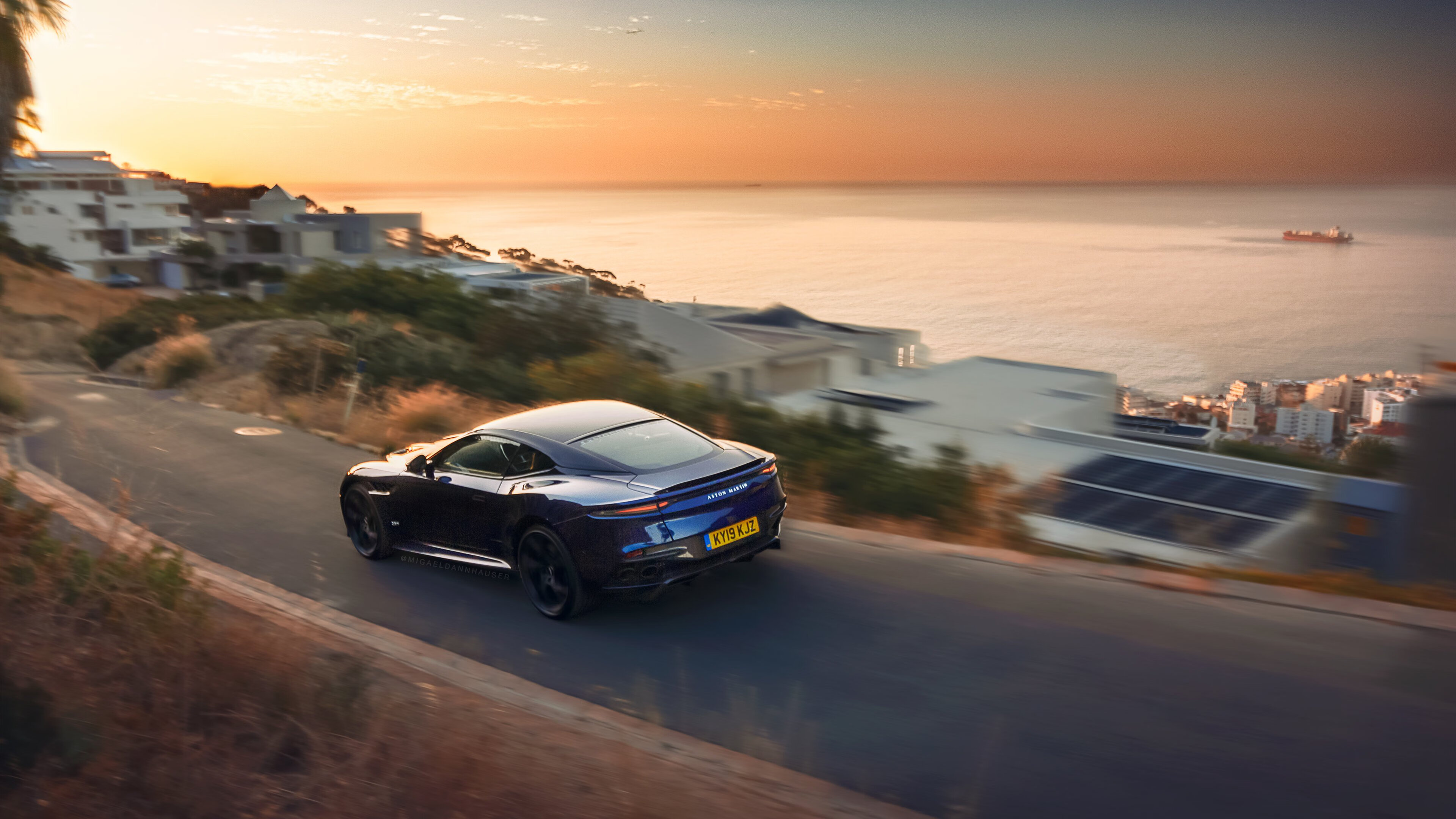 国王前锋为慈善骑行100公里，关注儿童健康，国王队的大前锋